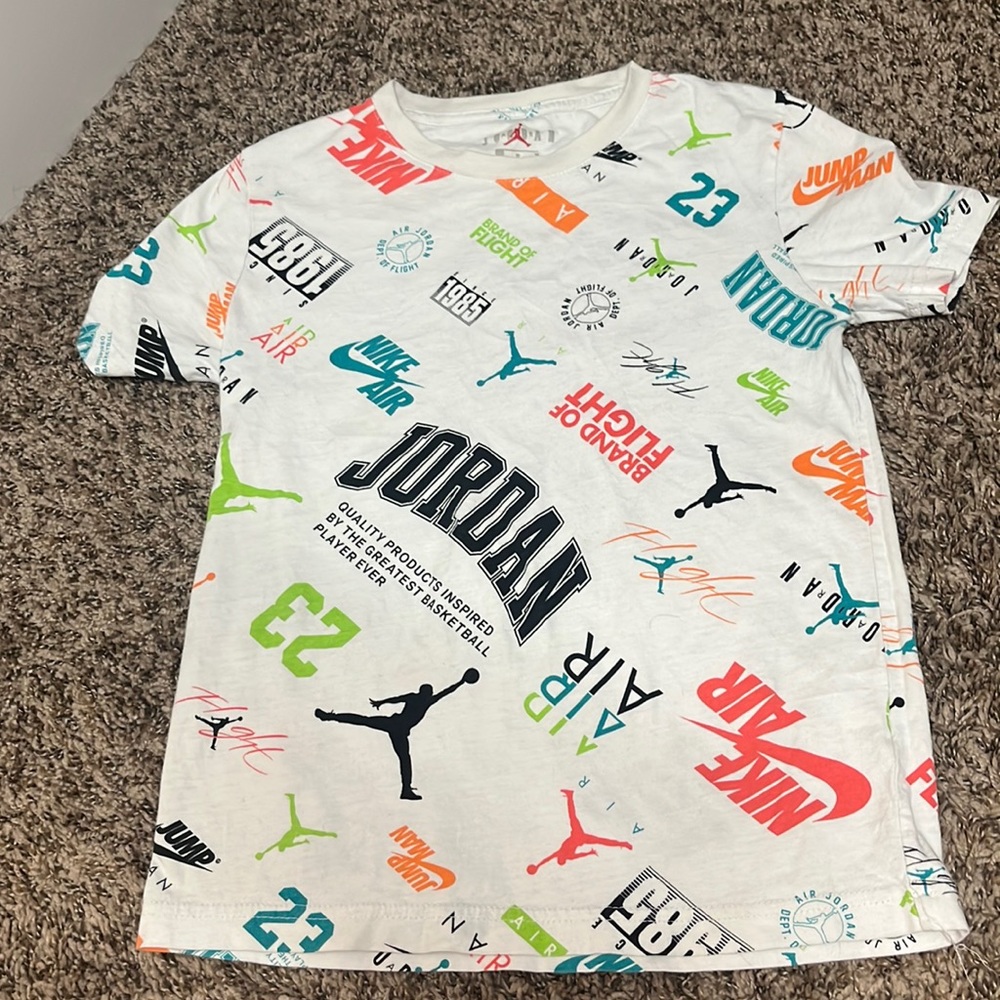 Jordan shirt 🤑